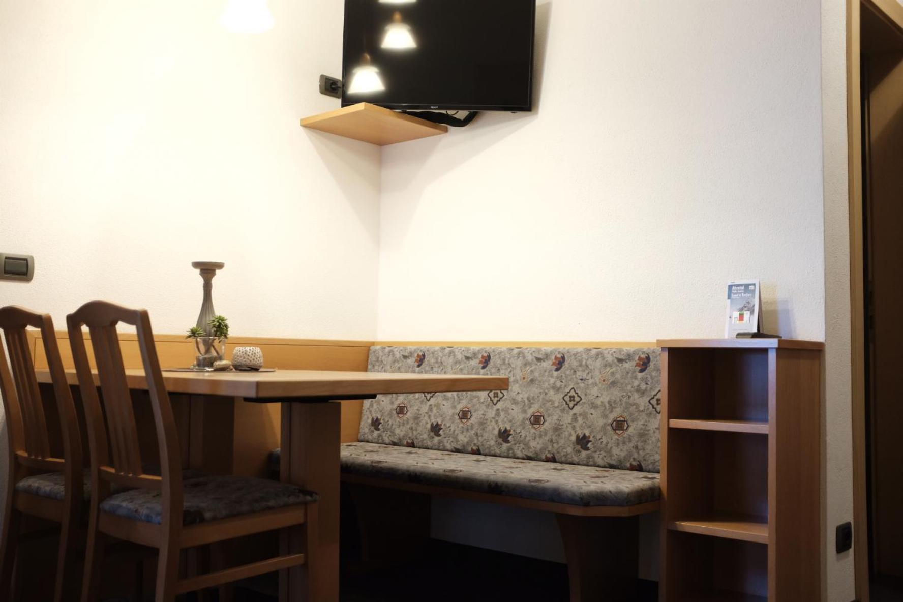 坎波图雷斯 Garni Trojer酒店 外观 照片